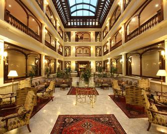 Don Pio - מדריד - לובי