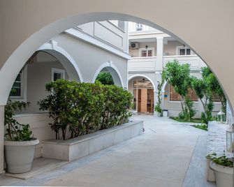 Klelia Beach Hotel - Kalamaki