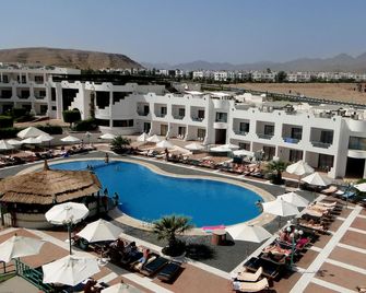 Sharm Holiday Resort - שארם א-שייח' - בריכה