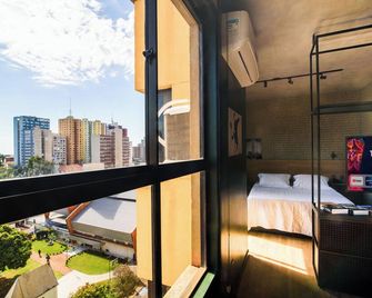 Luix Londrina Flat Hotel - Londrina - Varanda