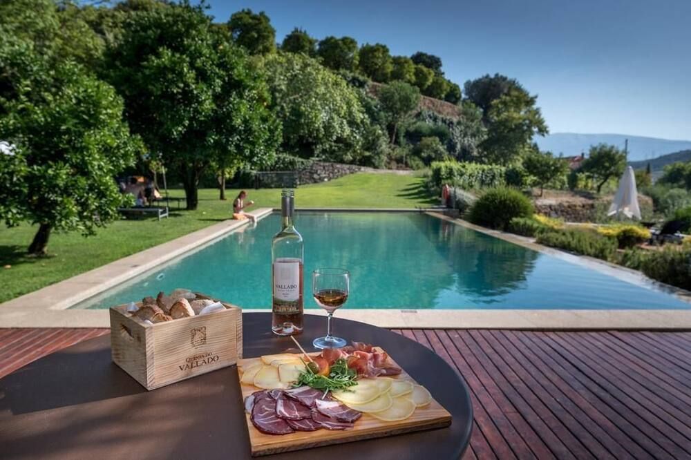 Quinta do Vallado - Douro Wine Hotel - Peso da Régua - Pool