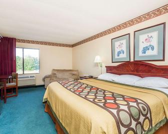 Super 8 by Wyndham Piedmont Greenville Area - Piedmont - Bedroom