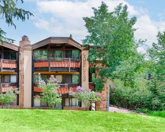 Laurelwood Condominiums 202 - Snowmass Village - Building