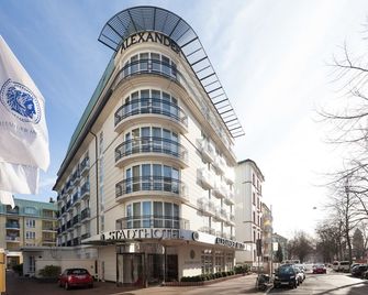 أليكسندر أم زو - فرانكفورت ام ماين - مبنى