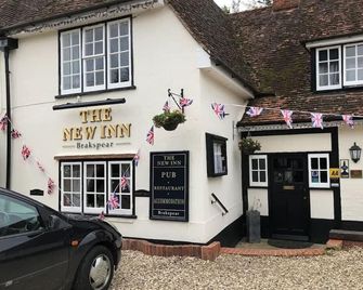 The New Inn - Kidmore End - Reading - Building