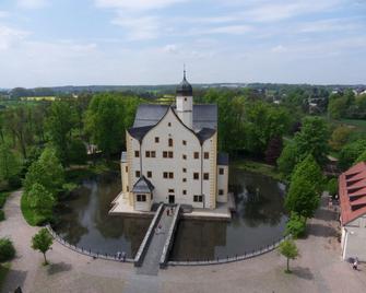 Wasserschloss Klaffenbach Schlosshotel - Chemnitz - Bygning