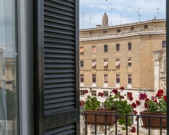 Italianway - Sant'Oronzo Apartment - Lecce - Balcony