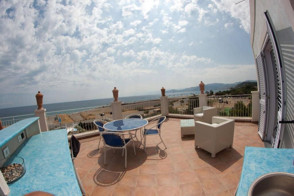 Yachting Club Mare - Gioiosa Marea - Balcon