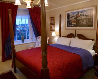 Kerrington House - Axminster