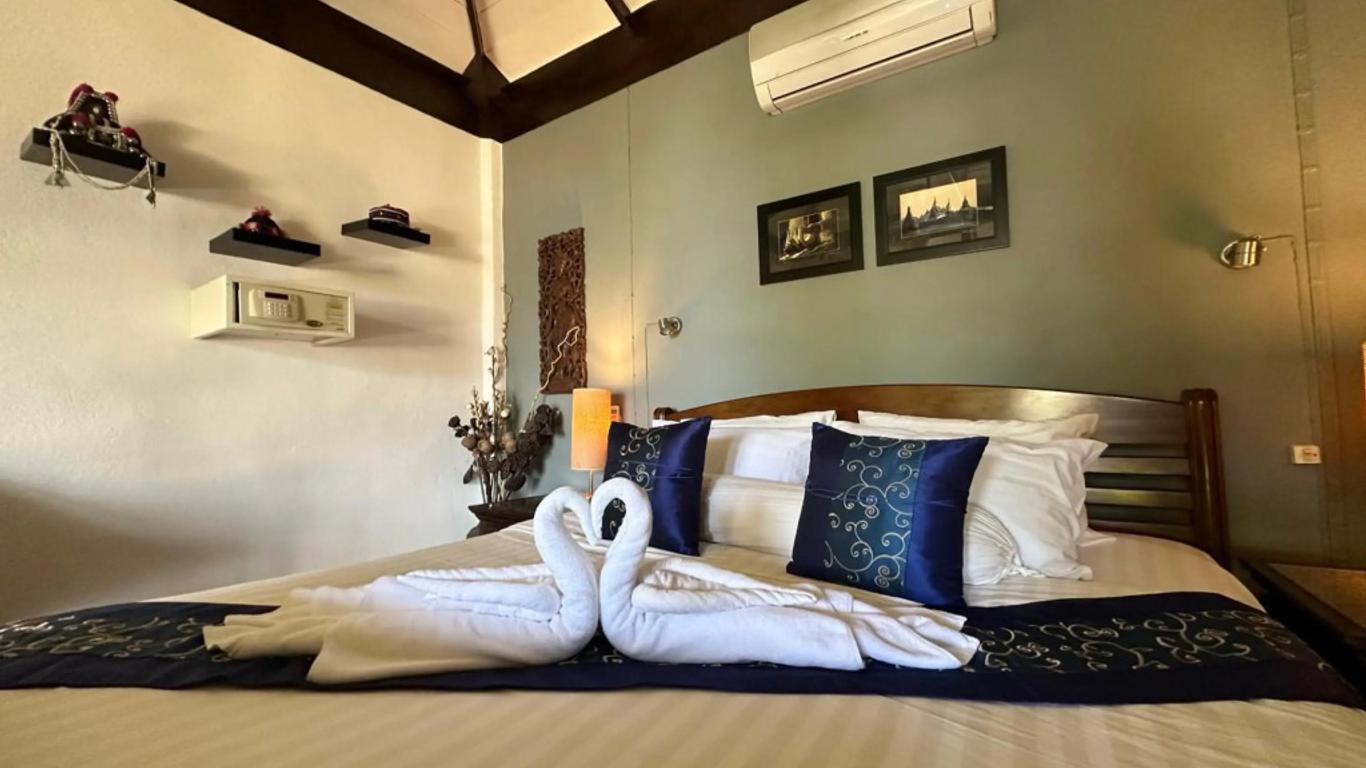 Amber Sands Beach Resort