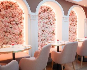 Rosa Hotel - ליל - מסעדה