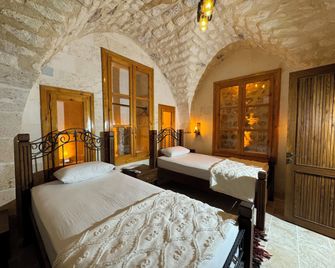 Efruzhan Hotel - Şanlıurfa - Schlafzimmer