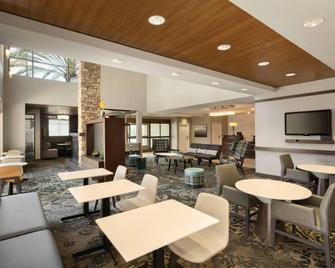 Residence Inn by Marriott San Diego North/San Marcos - San Marcos - Restaurant