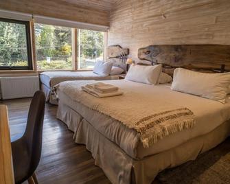 Hotel & Cafe Veliche - Castro - Slaapkamer