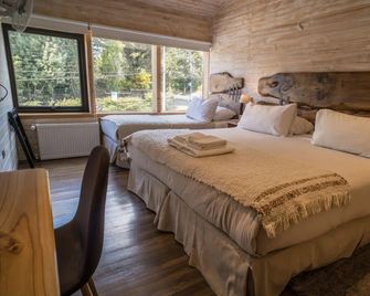 Hotel & Cafe Veliche - Castro - Slaapkamer