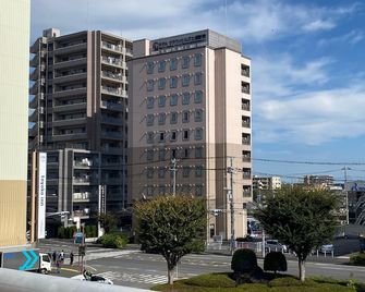Life Inn Tsuchiura Station East - Tsuchiura - Gebäude