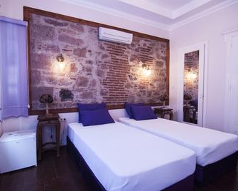 Lusin Butik Hotel - Ayvalik - Bedroom