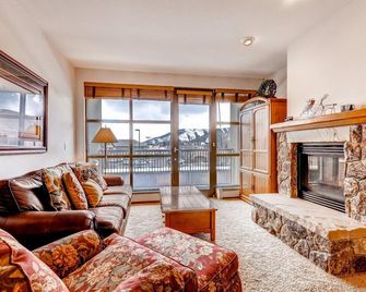 Avon Village - Avon - Sala de estar