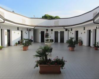 Hotel L'Ancora - Capo Vaticano