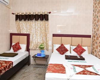 Hotel Right Choice - Rameswaram - Slaapkamer