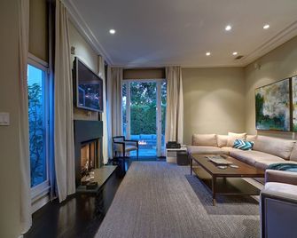 Designer West Hollywood Home. Steps From Melrose & The Grove. Hsr25-000712 - Los Ángeles - Sala de estar