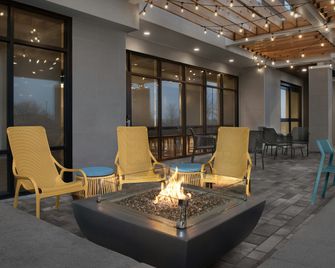 Home2 Suites by Hilton Ashburn, VA - Ashburn - Gebouw