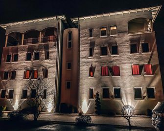 Hotel Schwertfirm - Karlsfeld - Edificio