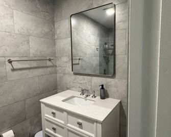 Renovated Condo Lake Eola View Great Location - Orlando