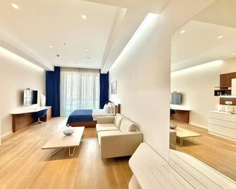 Condo Studio Plaza - Budva - Wohnzimmer