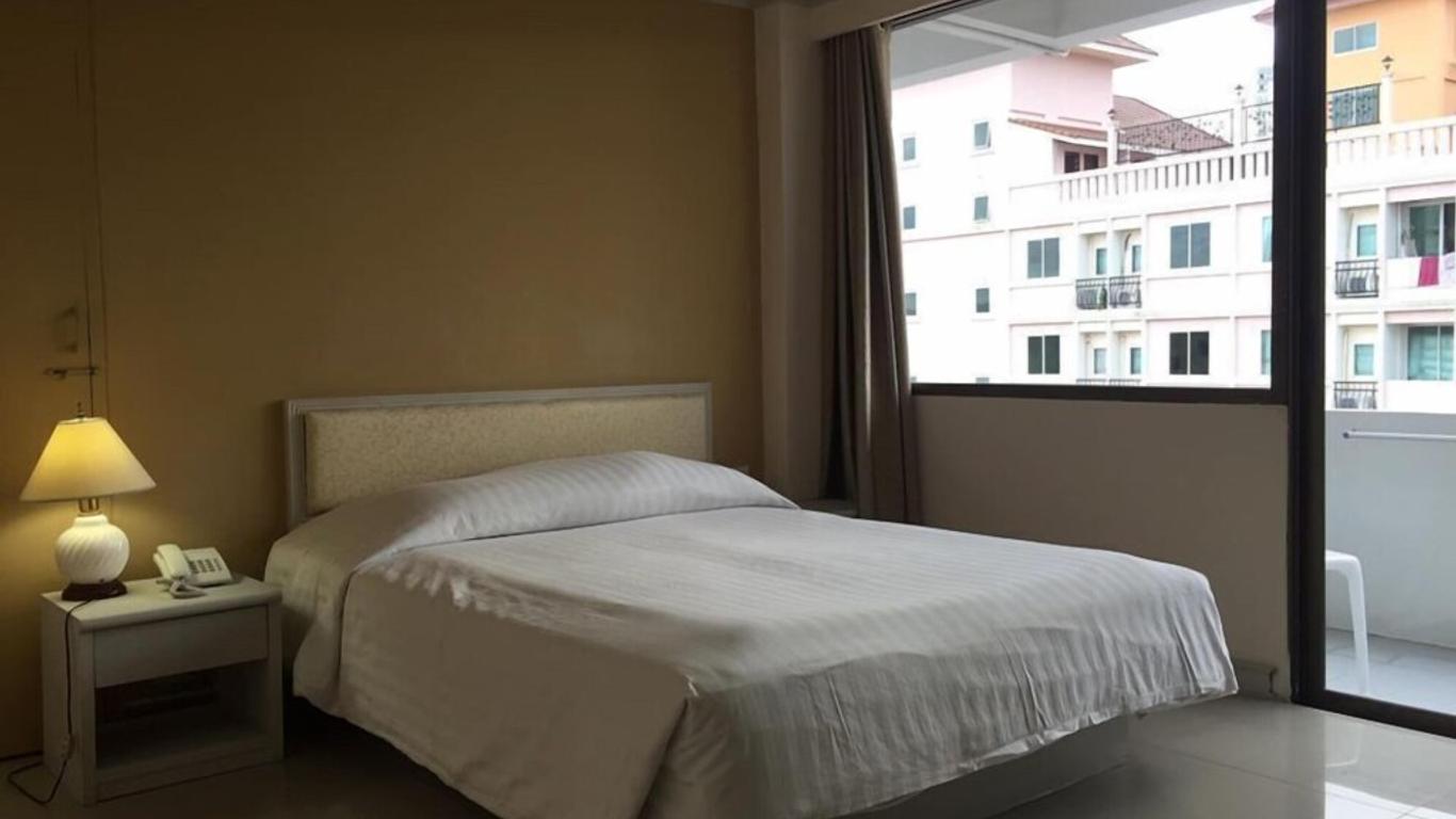 Jomtien Longstay Hotel