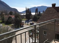 Apartments Montenegro, Comfortable, Ideal For Relaxing, Wifi, Sea, Parking, - Risan - Balcón