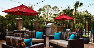 TownePlace Suites by Marriott Lake Charles - Lake Charles - Innenhof