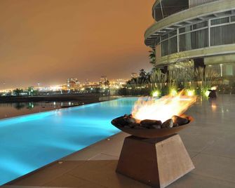 Terrado Suites Antofagasta - Antofagasta - Bể bơi