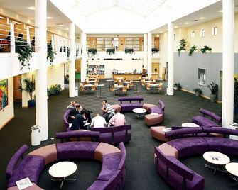 Cranfield Management Development Centre - Bedford