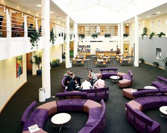 Cranfield Management Development Centre - Bedford