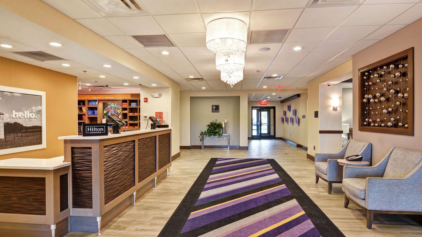 Hampton Inn & Suites Ashland