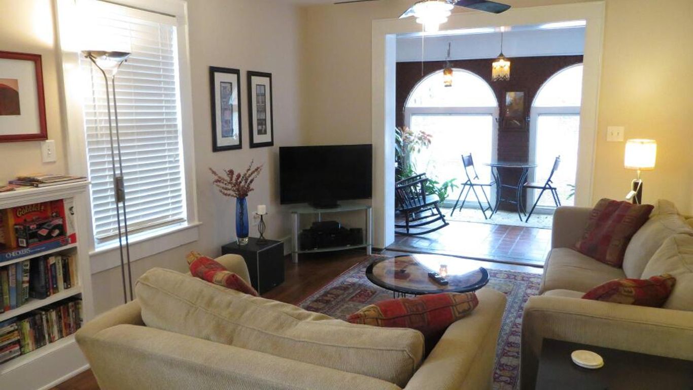 Greenwood Bed and Breakfast