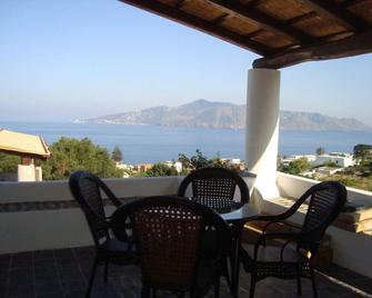 Hotel Da Franco Relax and Pool - Santa Marina Salina