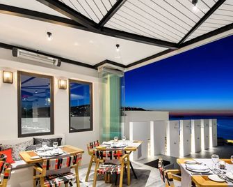 Grand Ambassador Santorini Hotel - Akrotiri