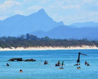Outrigger Bay - Byron Bay - Living room
