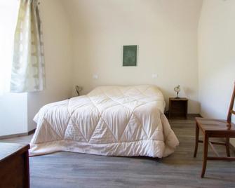 Agripodere Il Falco - Pontremoli - Schlafzimmer