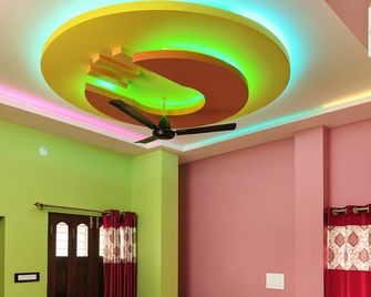 Turn Hotel - Nabadwip - Habitación