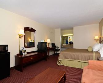 Travelers Inn & Suites - Memphis - Memphis - Bedroom