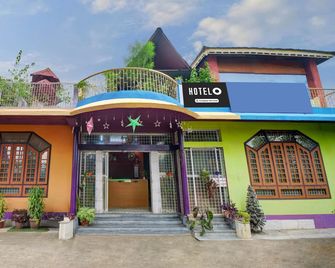 Super Hotel O Gorchuk Guwahati - Guwahati - Rakennus