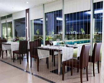 Vea Resort Hotel - Castel San Giorgio - Restaurante