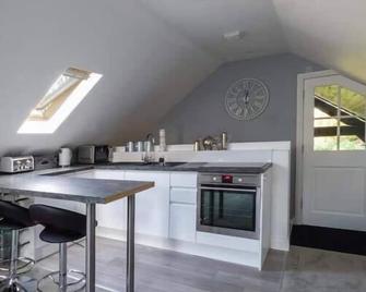 Studio at Little Trees Farm - Harpenden - Kitchen