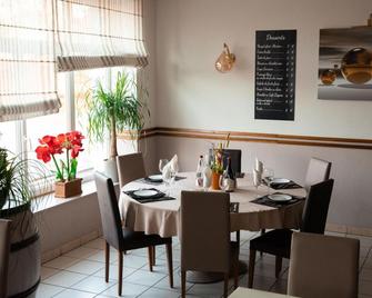 Logis Hôtel Restaurant La Vraine - Gironcourt-sur-Vraine - Comedor