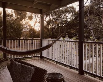 Sweet Dreams Retreat At Lara - Avalon - Balcón