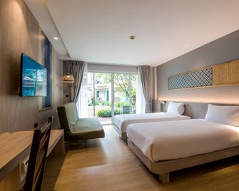 Baan Karon Resort - קארון