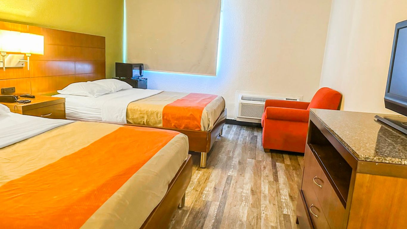 Jackson Hotel And Convention Center